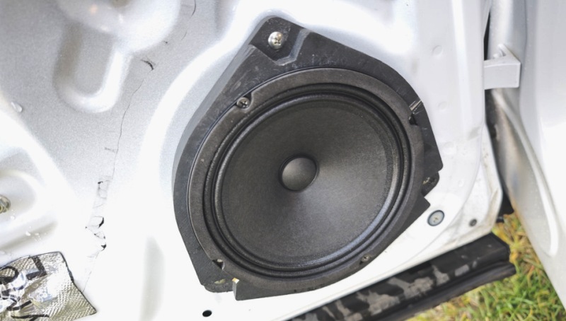 Изображение Обзор с DRIVE2: Новые колонки в задние двери